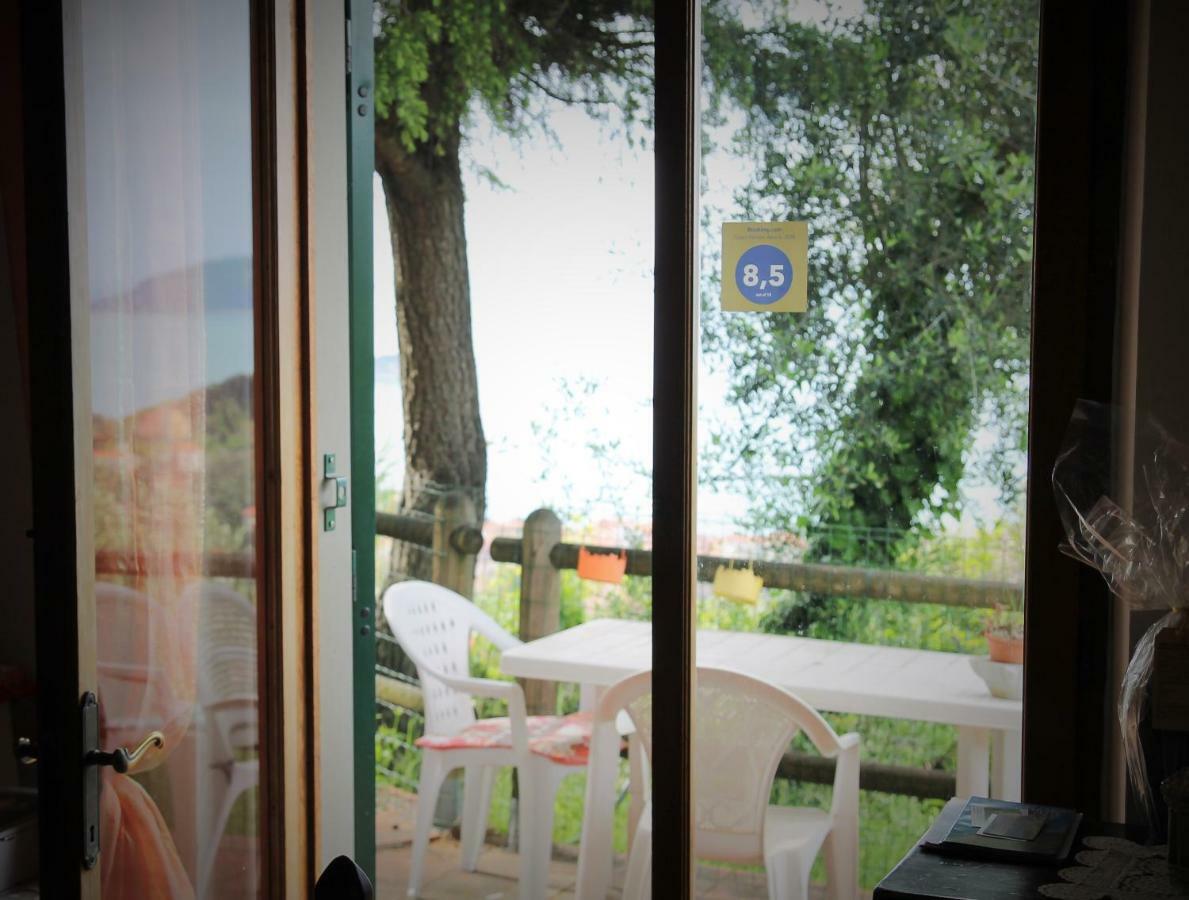 Ai Canarbin - Colline Di Lerici Bed & Breakfast Exterior photo